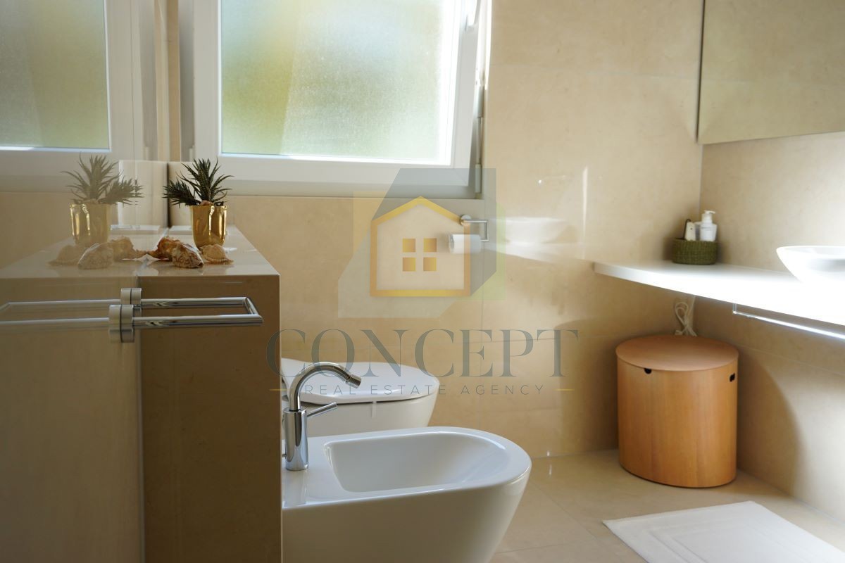 Umag, Crveni Vrh, Appartamento lussuoso e spazioso con due camere da letto nel Skiper Resort, a 50 m dal mare