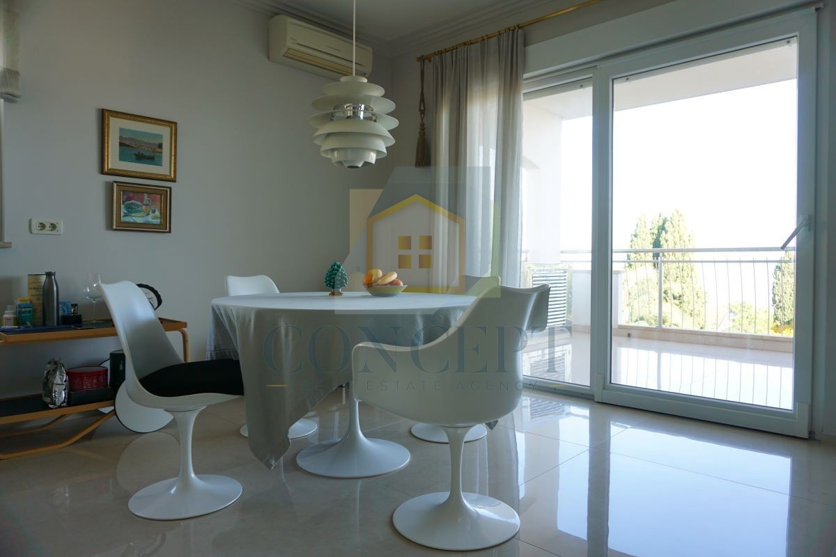 Umag, Crveni Vrh, Appartamento lussuoso e spazioso con due camere da letto nel Skiper Resort, a 50 m dal mare