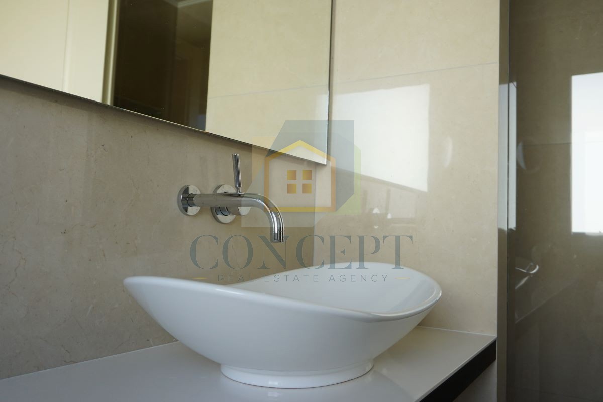 Umag, Crveni Vrh, Appartamento lussuoso e spazioso con due camere da letto nel Skiper Resort, a 50 m dal mare