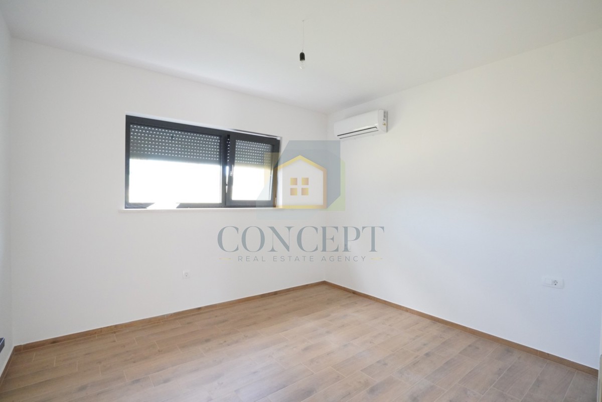 Poreč, dintorni, Moderna doppia casa con piscina, 10 km dal mare