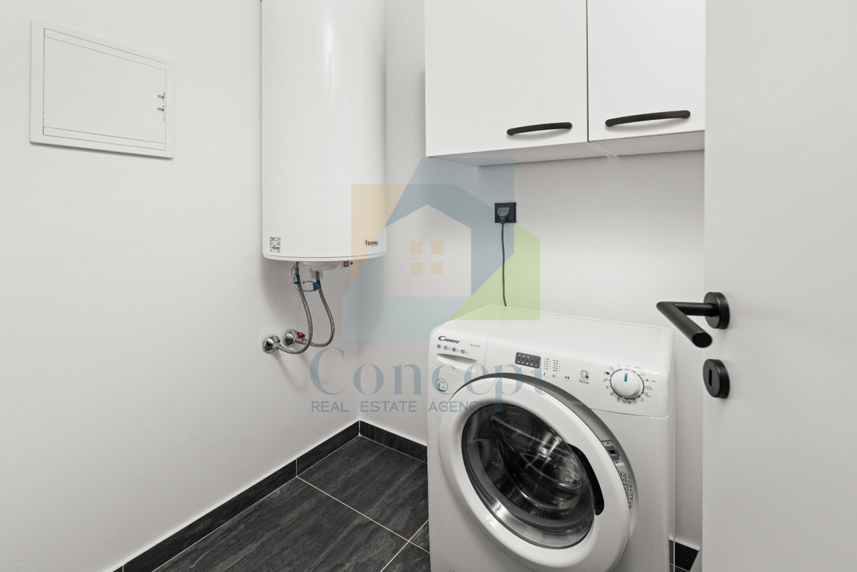 Poreč, dintorni, Ristrutturata casa in pietra autoctona con piscina, a 9 km dal mare