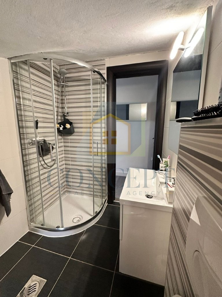 Poreč, Funtana, Appartamento al 3° piano con vista mare, 200 m dal mare