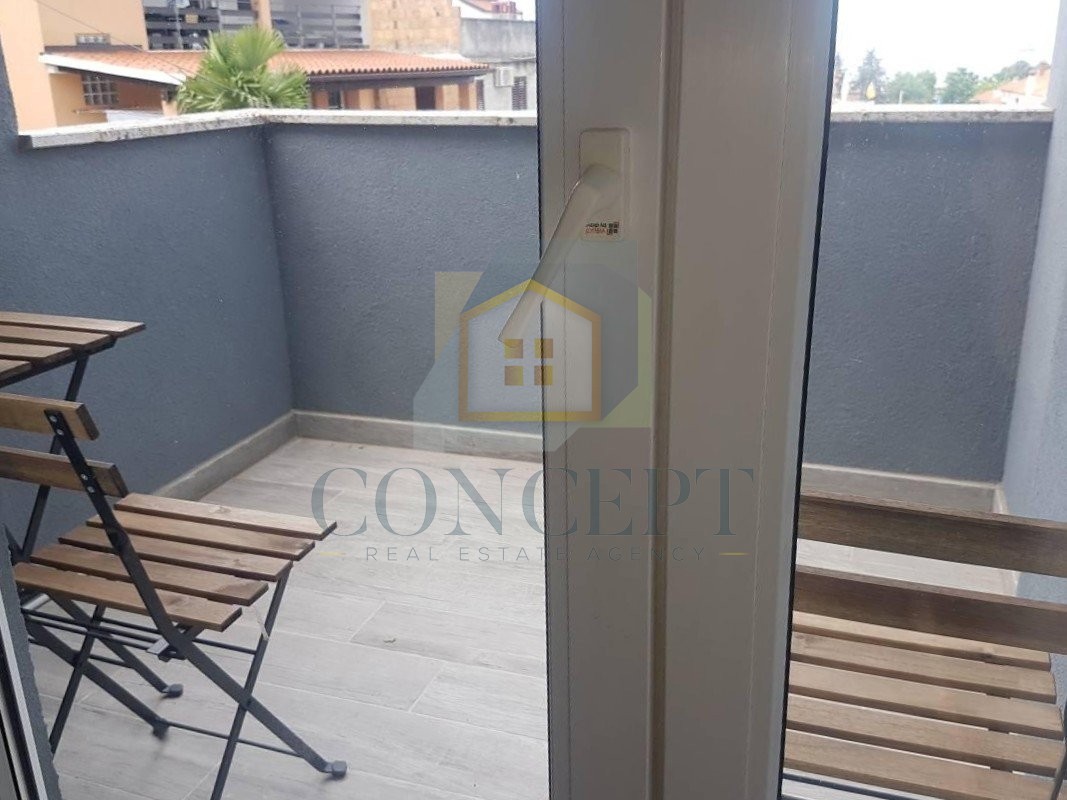 Poreč, Funtana, Appartamento al 3° piano con vista mare, 200 m dal mare