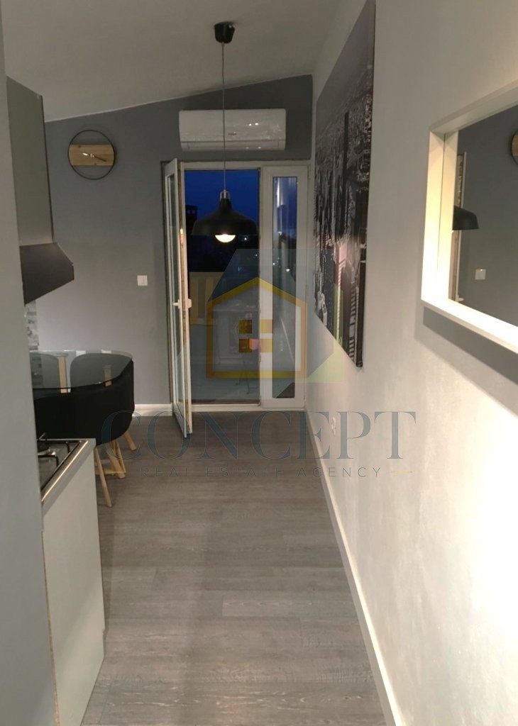 Poreč, Funtana, Appartamento al 3° piano con vista mare, 200 m dal mare