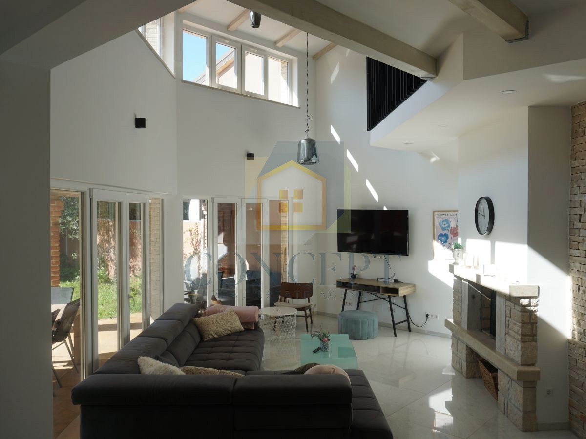 Poreč, Višnjan, dintorni, Casa familiare doppia con piscina, 13 km dal mare