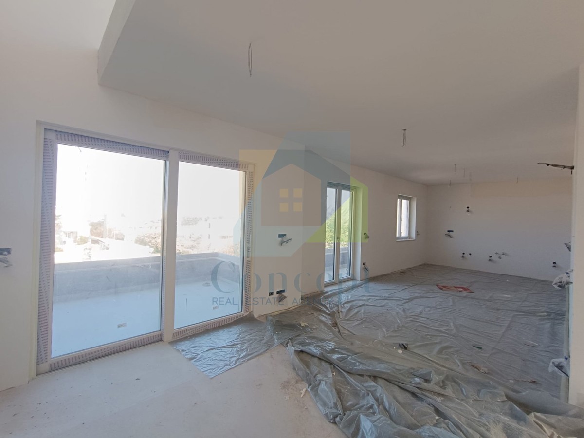 Poreč, appartamento di lusso con terrazza panoramica e vista mare, a 2 km dal mare