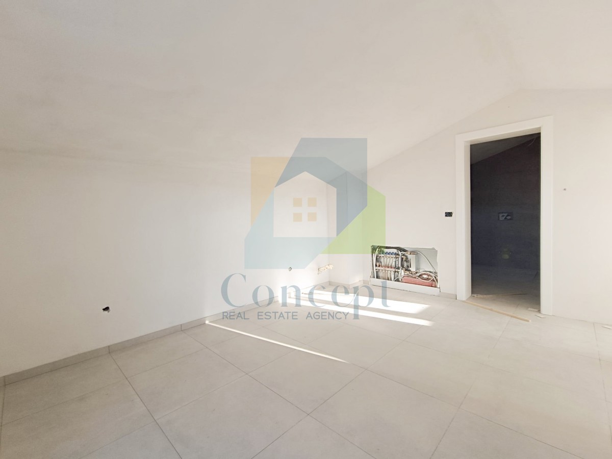 Poreč, dintorni, Appartamento con 3 camere da letto e grande terrazza con vista mare