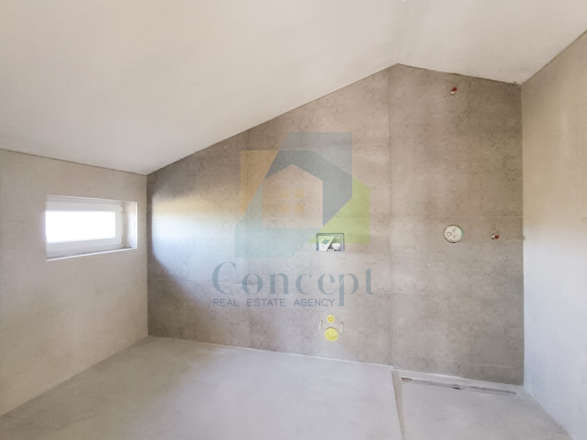 Poreč, dintorni, Appartamento con 3 camere da letto e grande terrazza con vista mare