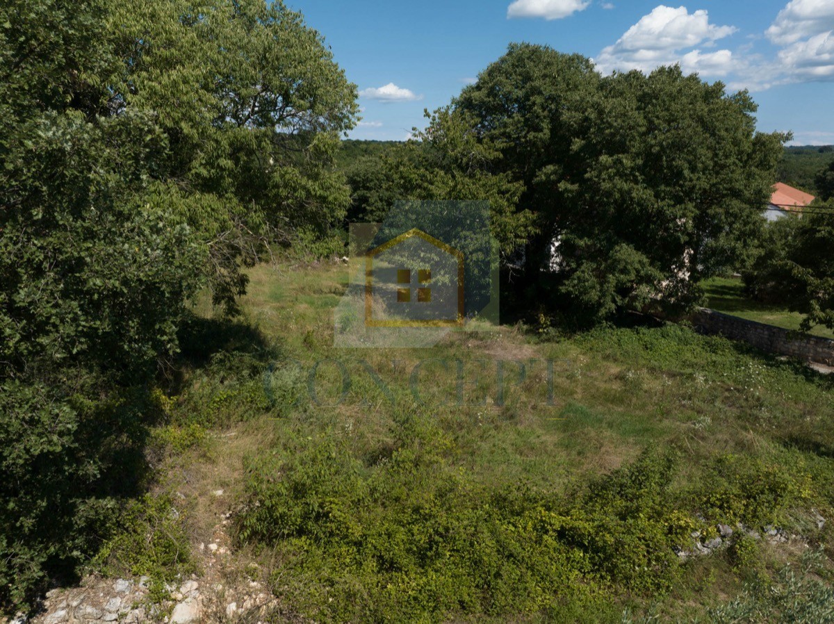 Poreč, dintorni, Terreno edificabile con permesso di costruzione, 15 km dal mare