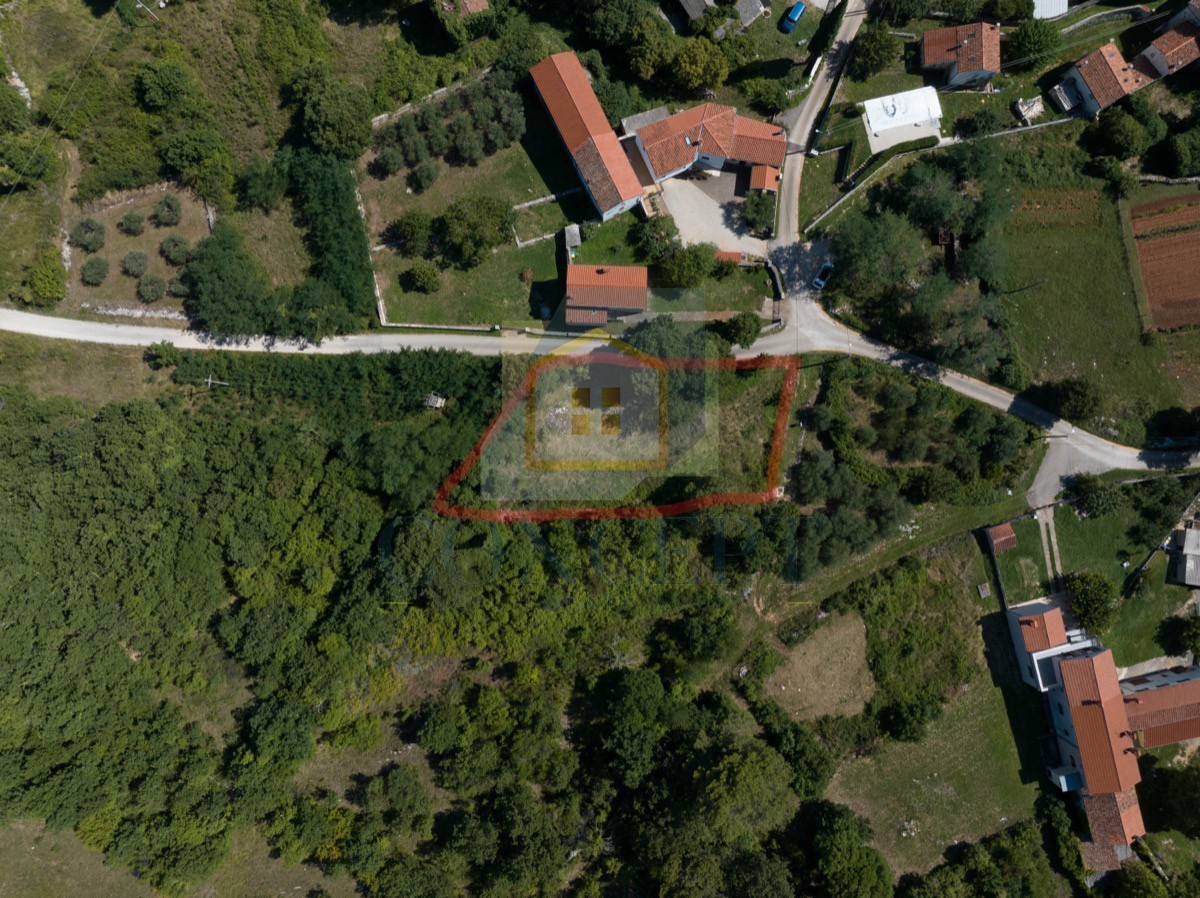 Poreč, dintorni, Terreno edificabile con permesso di costruzione, 15 km dal mare