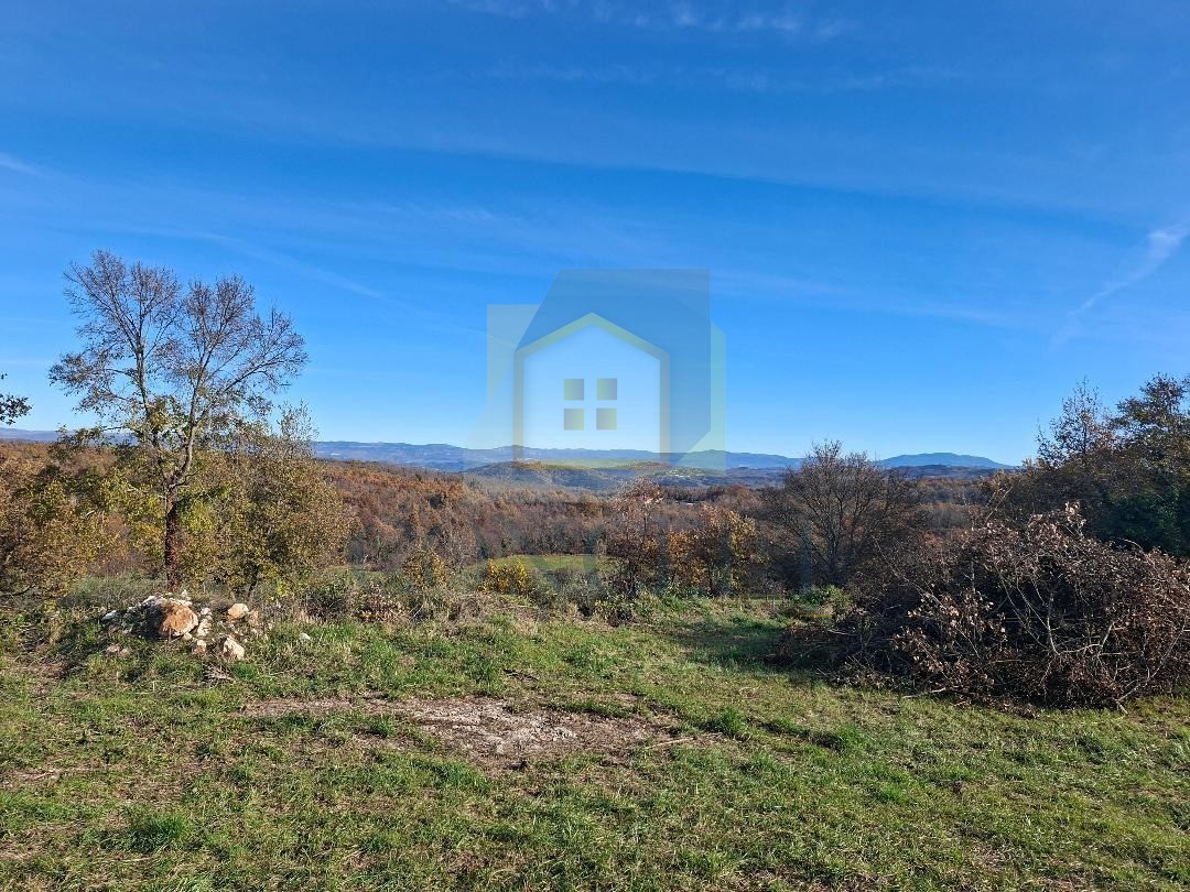 Poreč, Vižinada, dintorni, Terreno edificabile con permesso di costruzione, 17 km dal mare