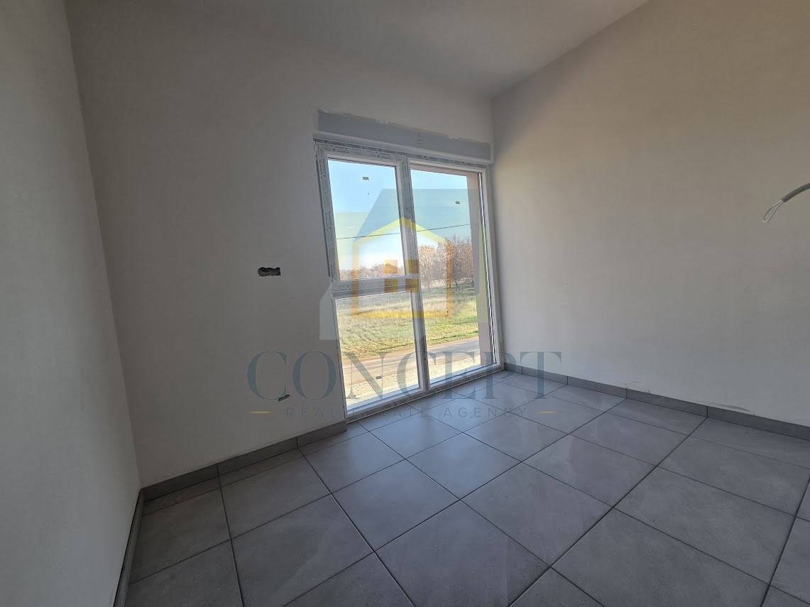 Poreč, dintorni, Appartamento al 1° piano con 3 camere da letto e terrazza sul tetto, a 3 km dal mare