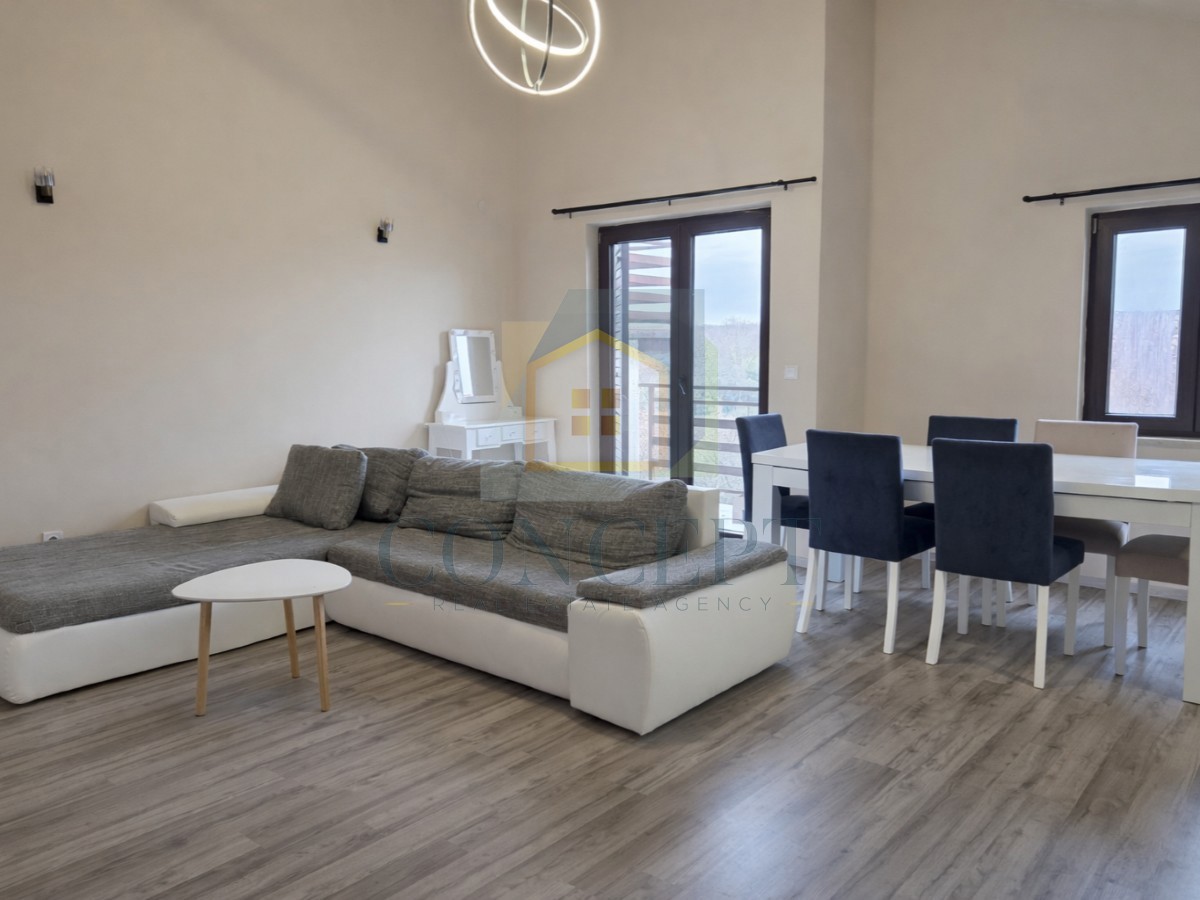 Poreč, Funtana, Ampio appartamento con due camere da letto, a 400 m dal mare