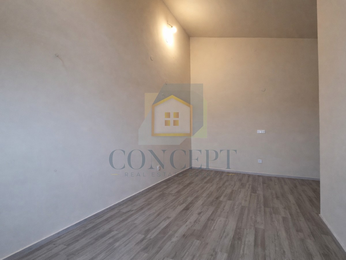 Poreč, Funtana, Ampio appartamento con due camere da letto, a 400 m dal mare