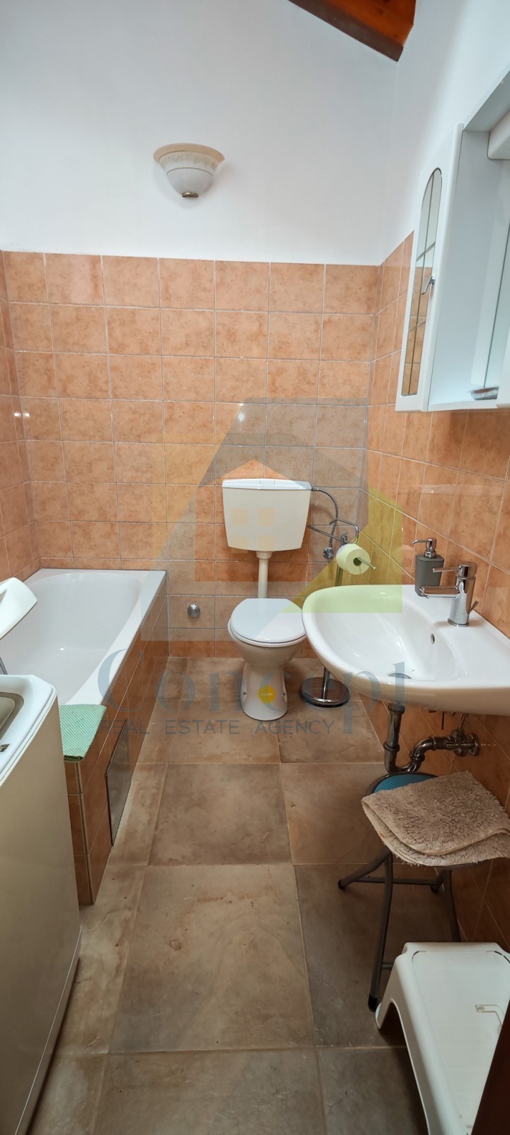 Poreč, dintorni, Casa in pietra con ampio giardino e vista mare, a 5 km dal mare