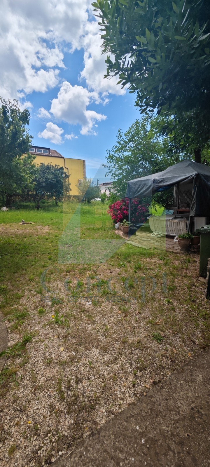 Poreč, dintorni, Casa in pietra con ampio giardino e vista mare, a 5 km dal mare