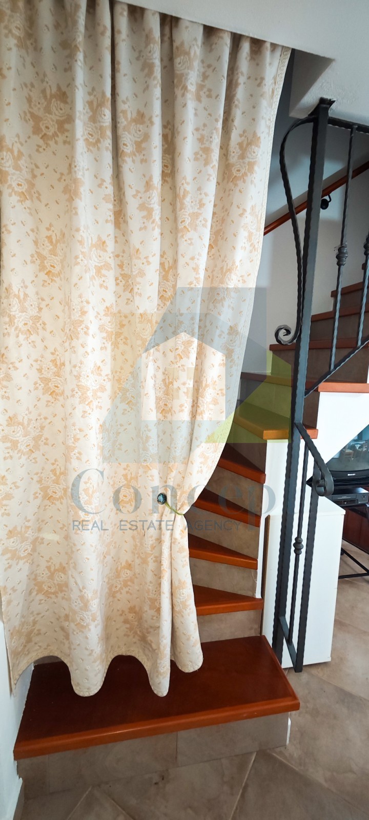 Poreč, dintorni, Casa in pietra con ampio giardino e vista mare, a 5 km dal mare