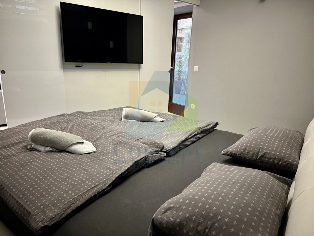 Poreč, centro, appartamento di lusso al piano terra nel centro storico, 40 m dal mare