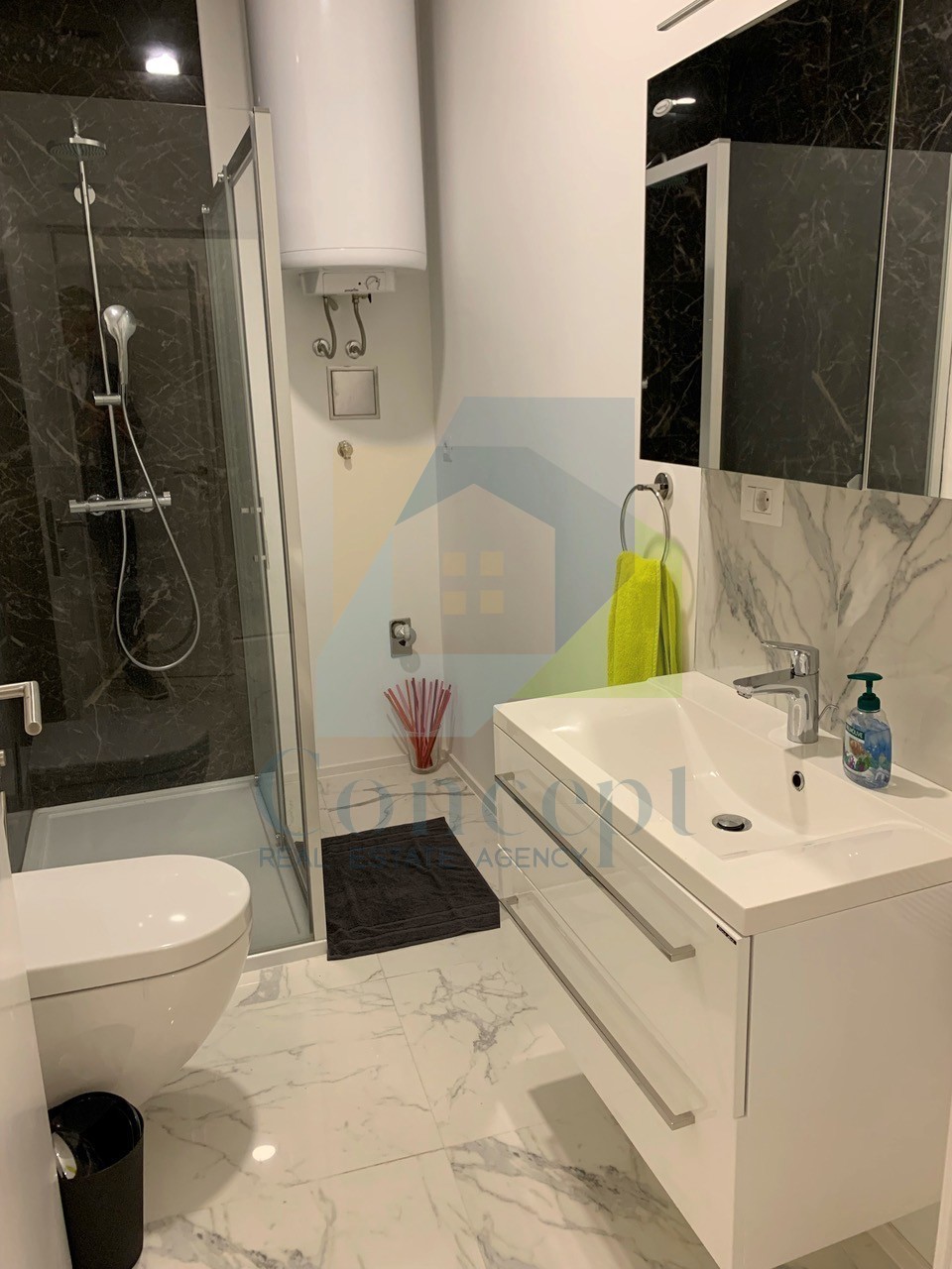 Poreč, centro, appartamento di lusso al piano terra nel centro storico, 40 m dal mare