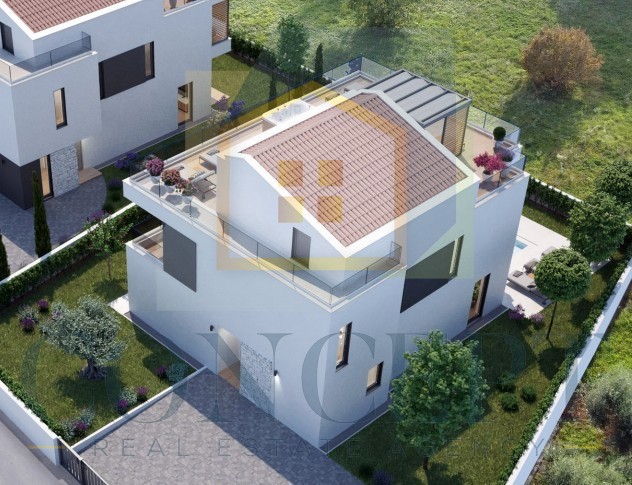 Poreč, zona circostante, Villa di lusso indipendente con piscina e terrazza sul tetto, a 2 km dal mare