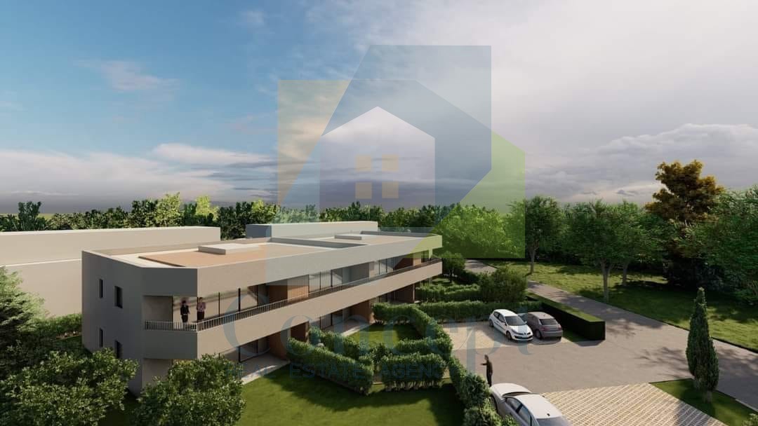 Poreč, dintorni, Appartamento al piano terra con 3 camere da letto e giardino, a 3 km dal mare