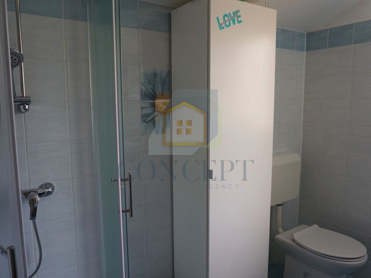 Poreč, dintorni, Casa familiare con piscina e vista mare, 12 km dal mare