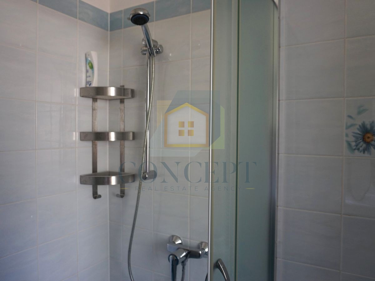 Poreč, dintorni, Casa familiare con piscina e vista mare, 12 km dal mare