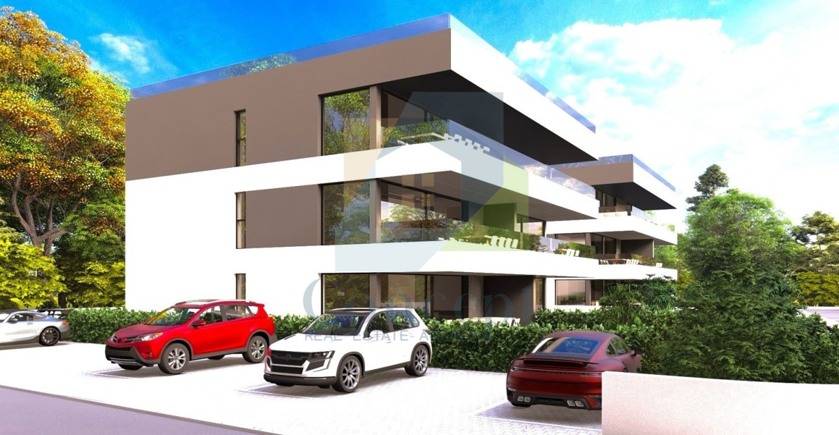 Poreč, dintorni, Attico di lusso con terrazza panoramica a 2 km dal mare