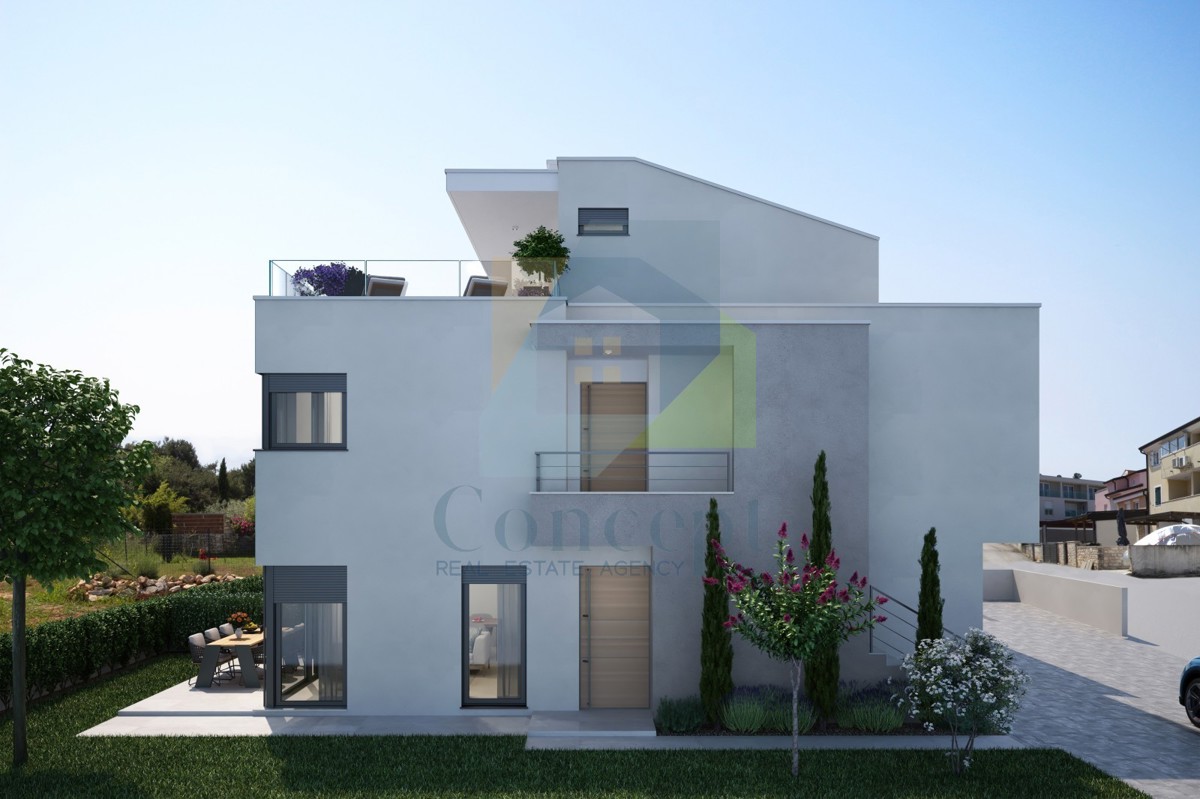 Umag, zona, Appartamento di lusso su due piani con terrazza sul tetto, a 300 m dal mare