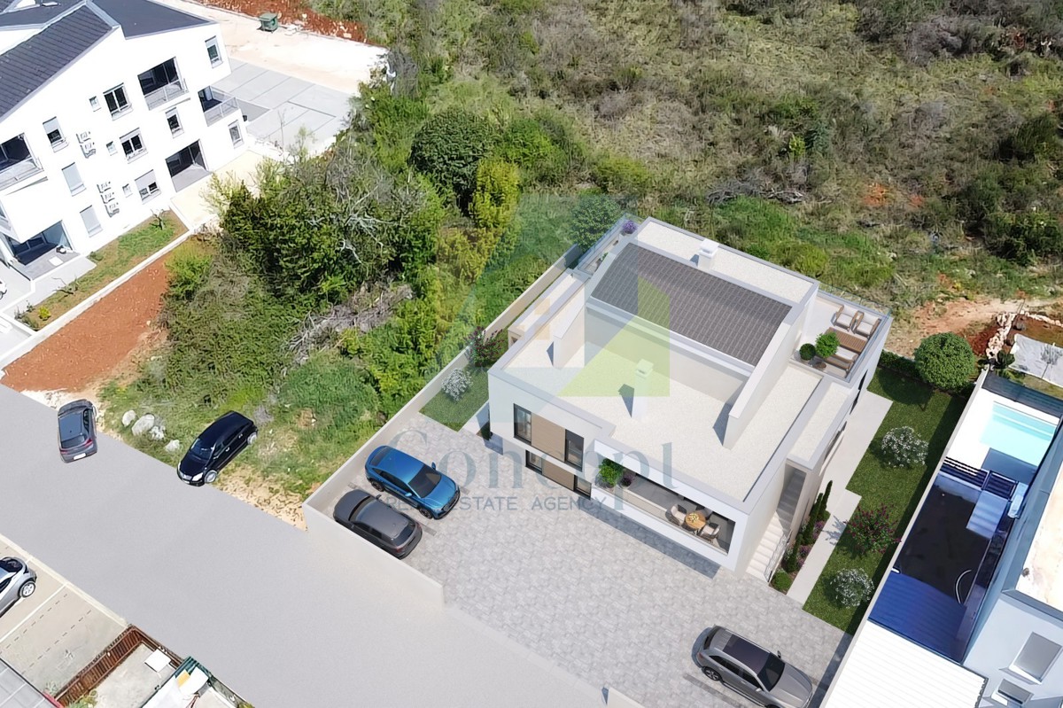 Umag, zona, Appartamento di lusso su due piani con terrazza sul tetto, a 300 m dal mare