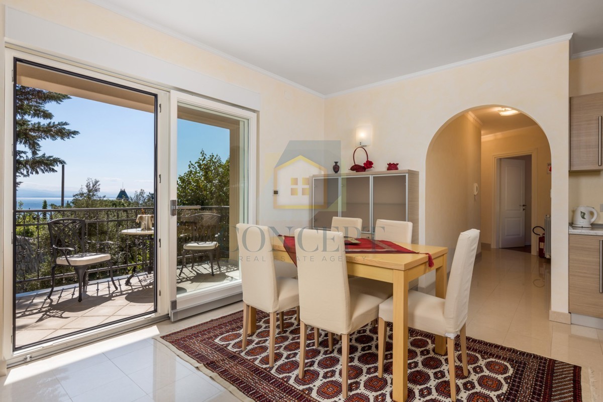 Opatija, Hotel con fino a 13 appartamenti e piscina, a 40 m dal mare