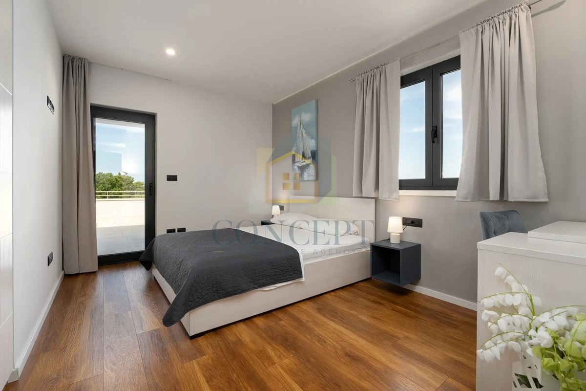 Villa moderna a Parenzo con vista mare!