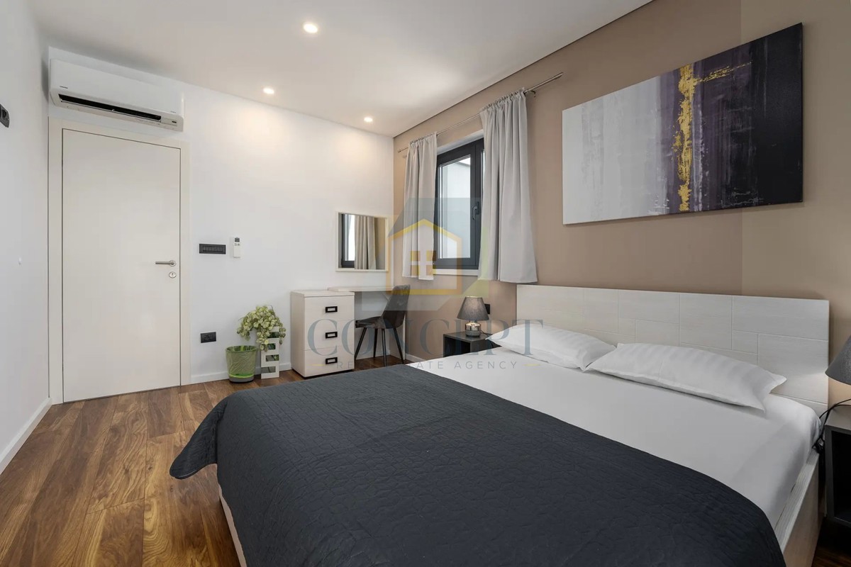 Villa moderna a Parenzo con vista mare!