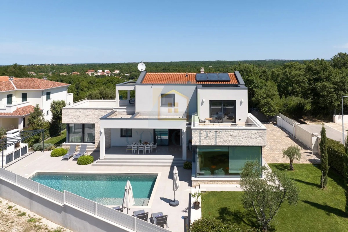 Villa moderna a Parenzo con vista mare!