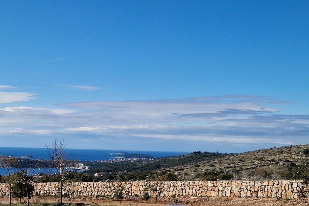 Una residenza unica con vista panoramica sul mare vicino a Rogoznica