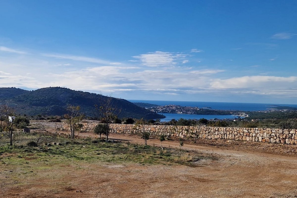 Una residenza unica con vista panoramica sul mare vicino a Rogoznica