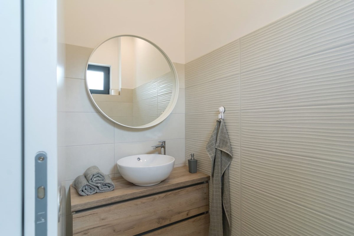 Villa moderna con splendida vista mare