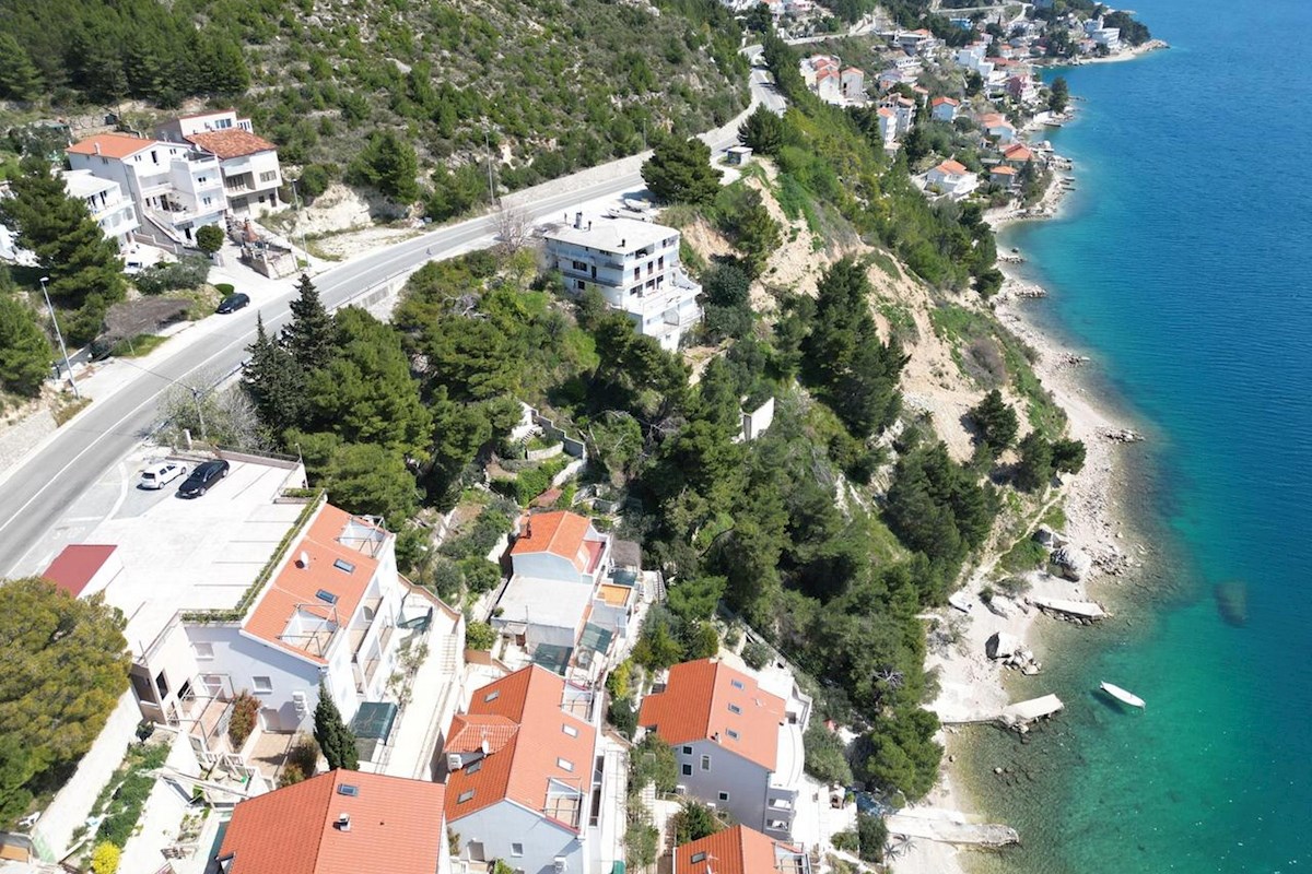 Terreno edificabile in riva al mare