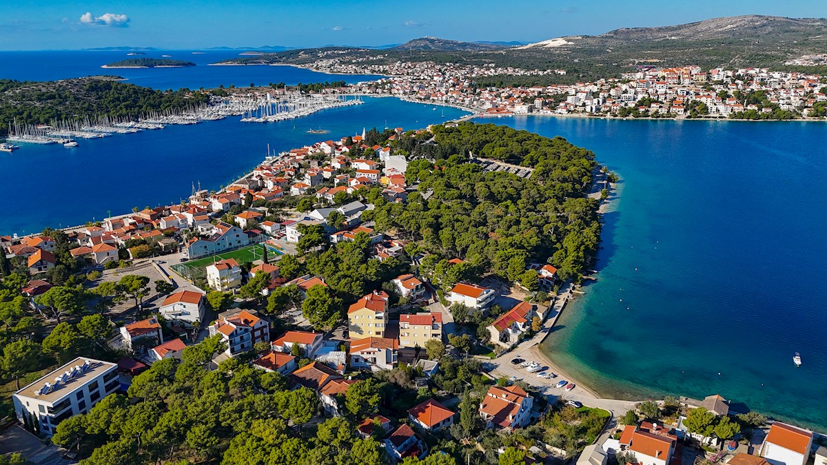 Casa d'appartamenti, Rogoznica