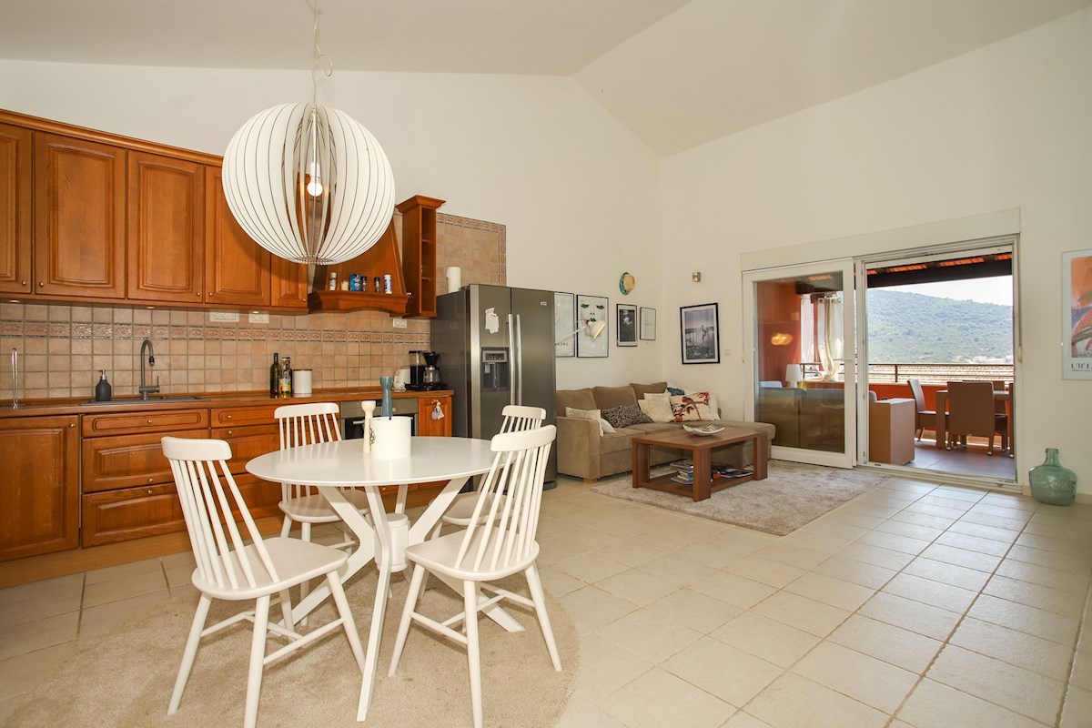 Appartamento Sparkle, 70 m2, Vinišće