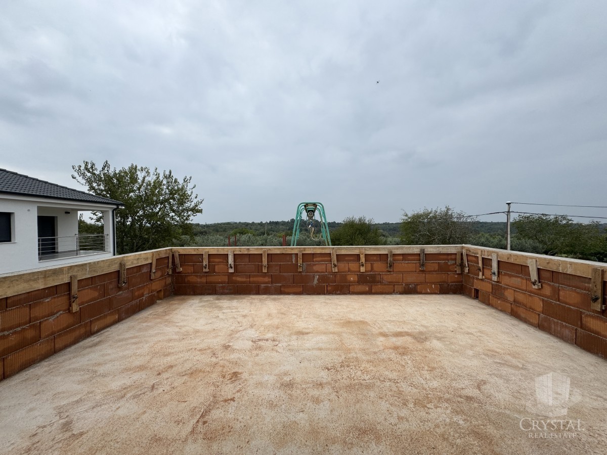Vendita di una casa moderna in una zona tranquilla