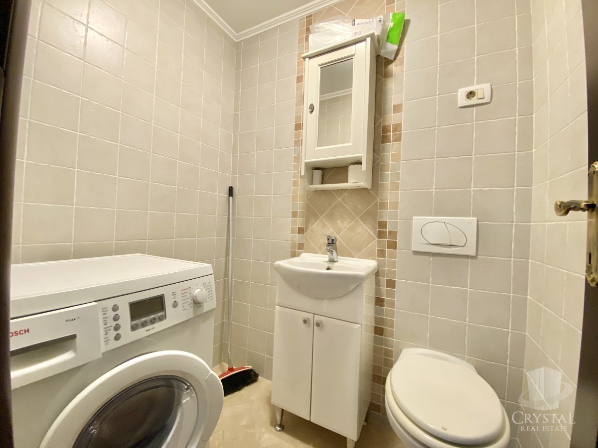 PRIMA FILA SUL MARE! APPARTAMENTO IN UNA POSIZIONE ECCEZIONALE A NOVIGRAD!