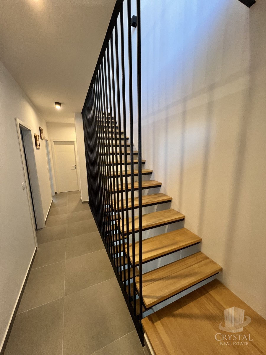 Grazioso appartamento a Cittanova con vista mare