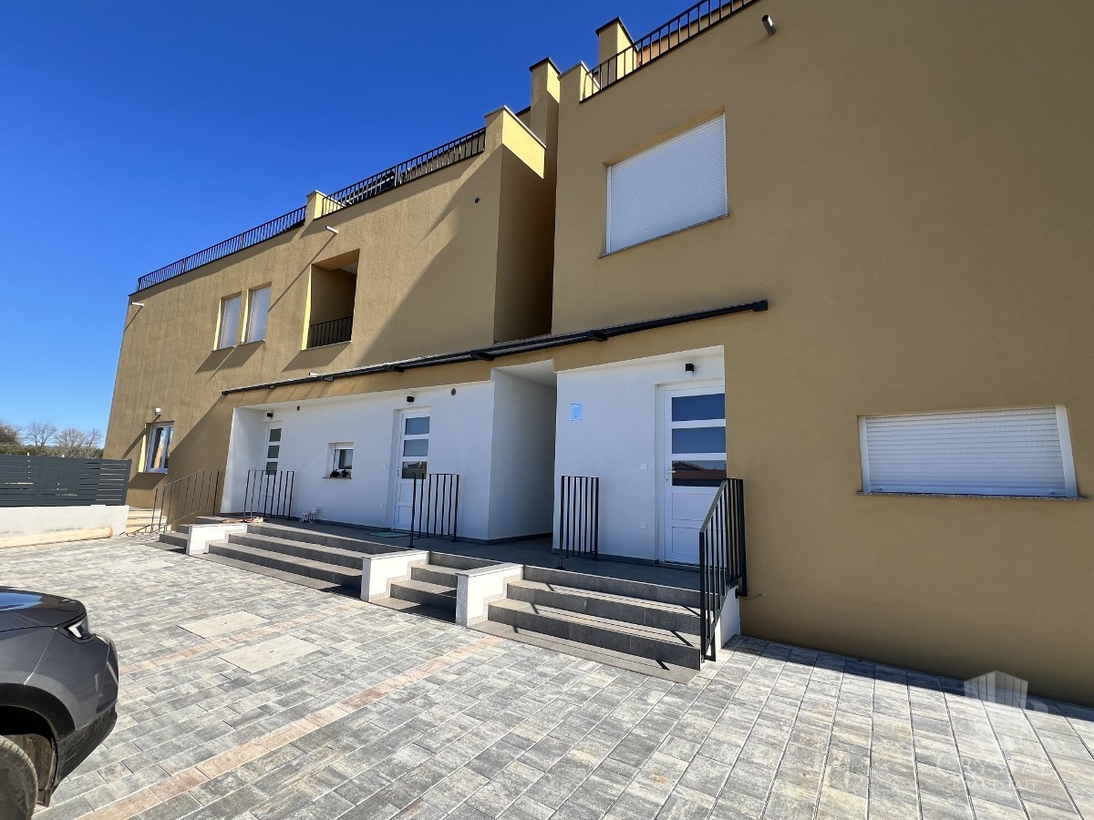 Grazioso appartamento a Cittanova con vista mare