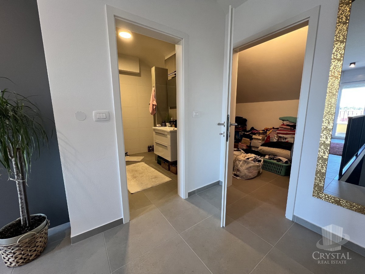 Grazioso appartamento a Cittanova con vista mare