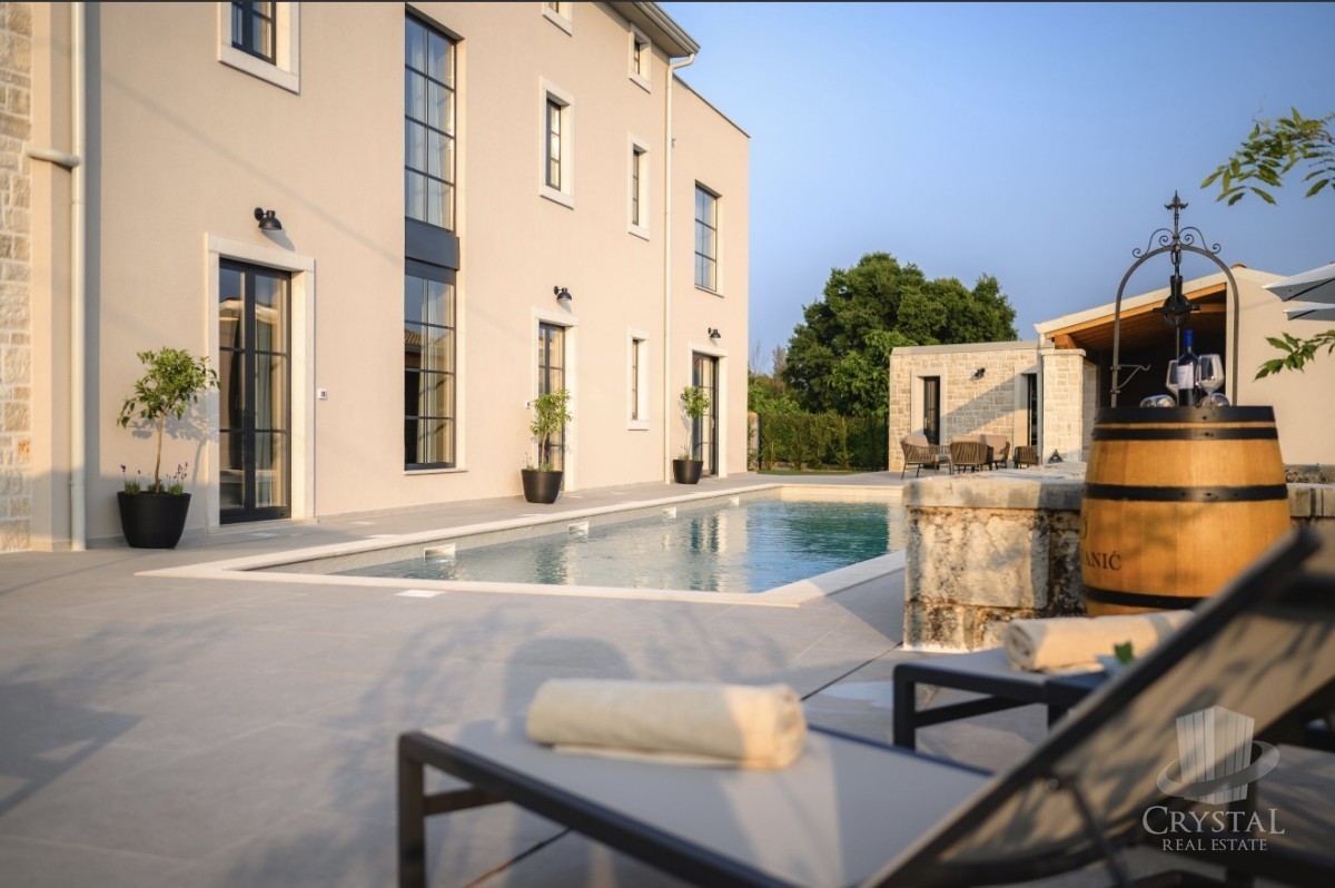 Oasi di lusso e tranquillità – Villa Madora