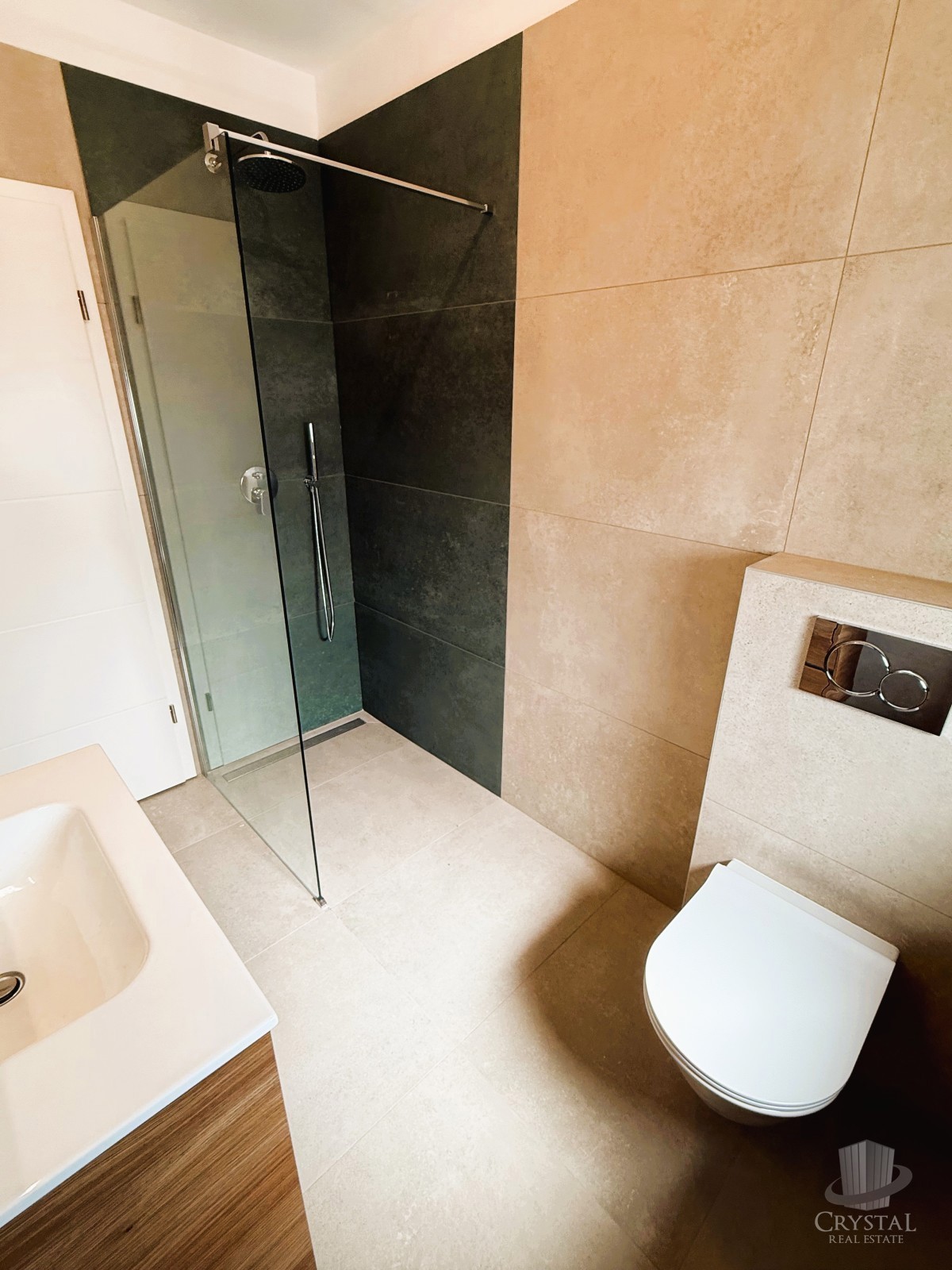 Umago - Moderno appartamento al piano terra con giardino