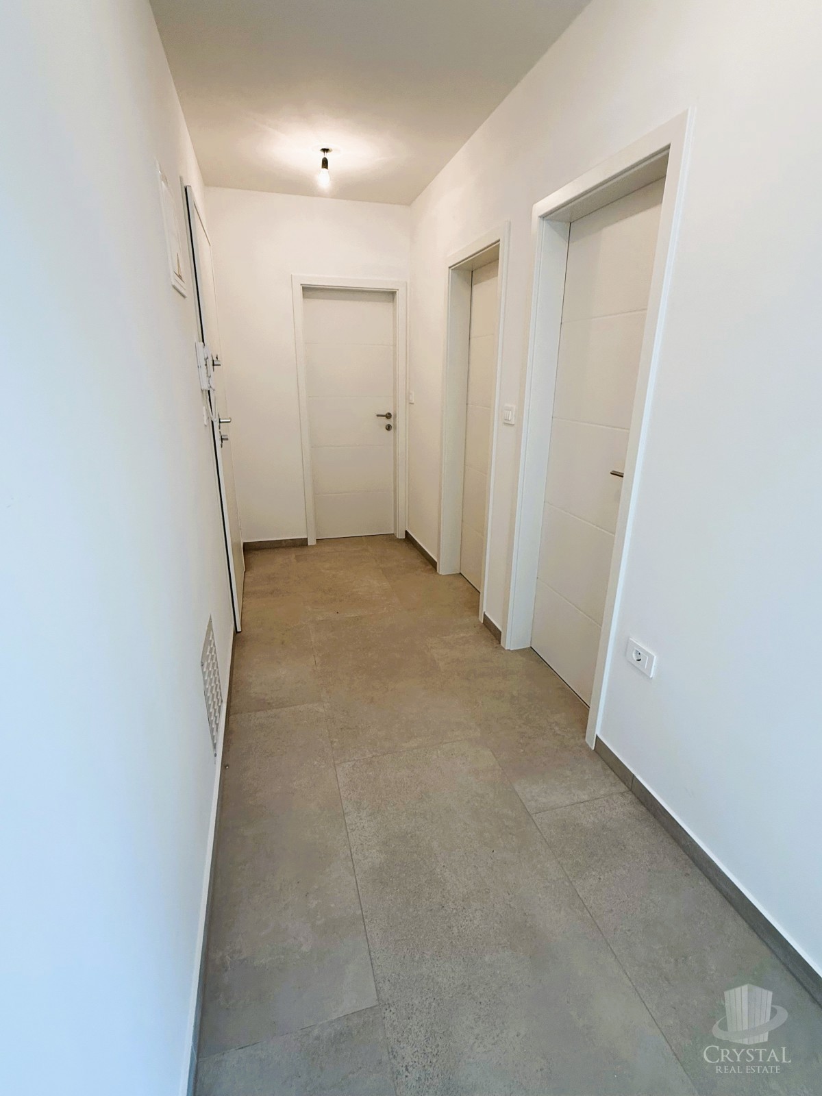 Umago - Moderno appartamento al piano terra con giardino