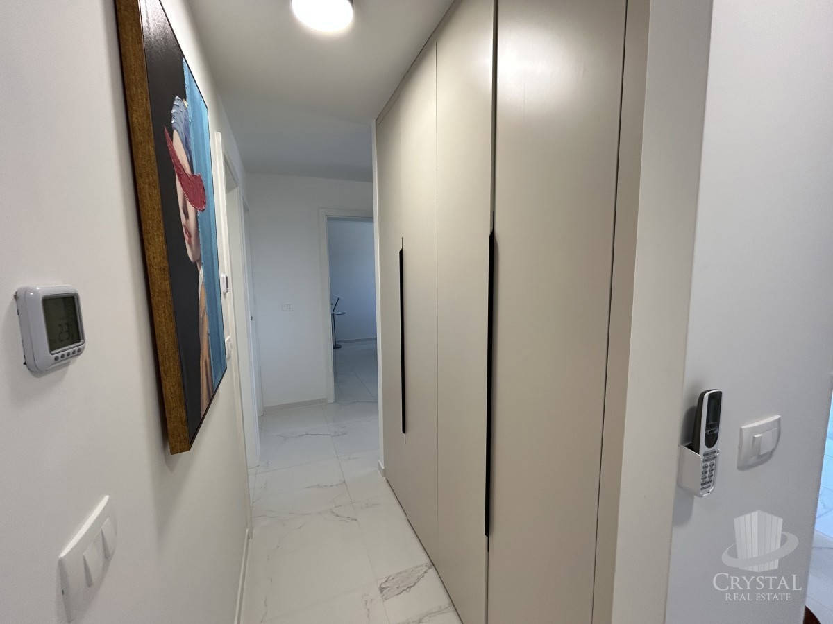 Cittanova - appartamento con terrazza sul tetto e vista panoramica sul mare