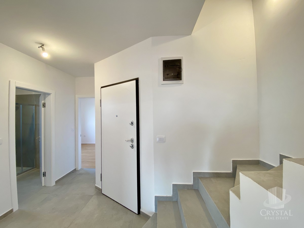 APPARTAMENTO SPAZIOSO CON UNA VISTA FANTASTICA, A SOLI 250M DAL MARE!!